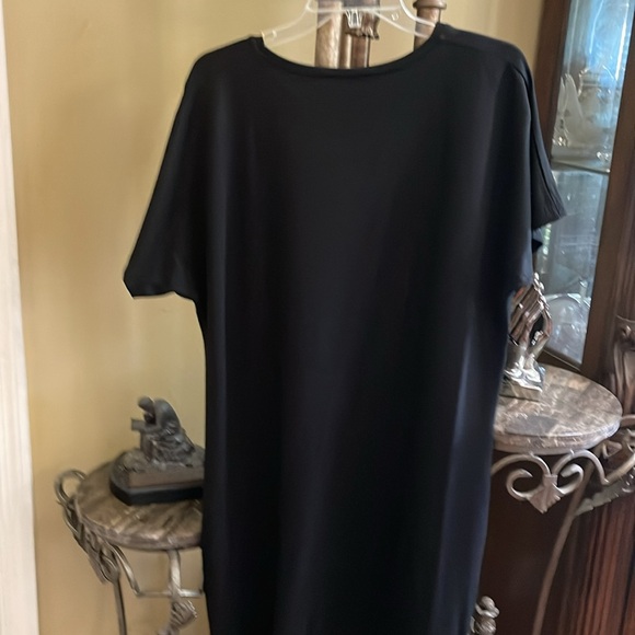 Beautiful Black Amore Dress With pockets and Long Elegant - Picture 7 of 8